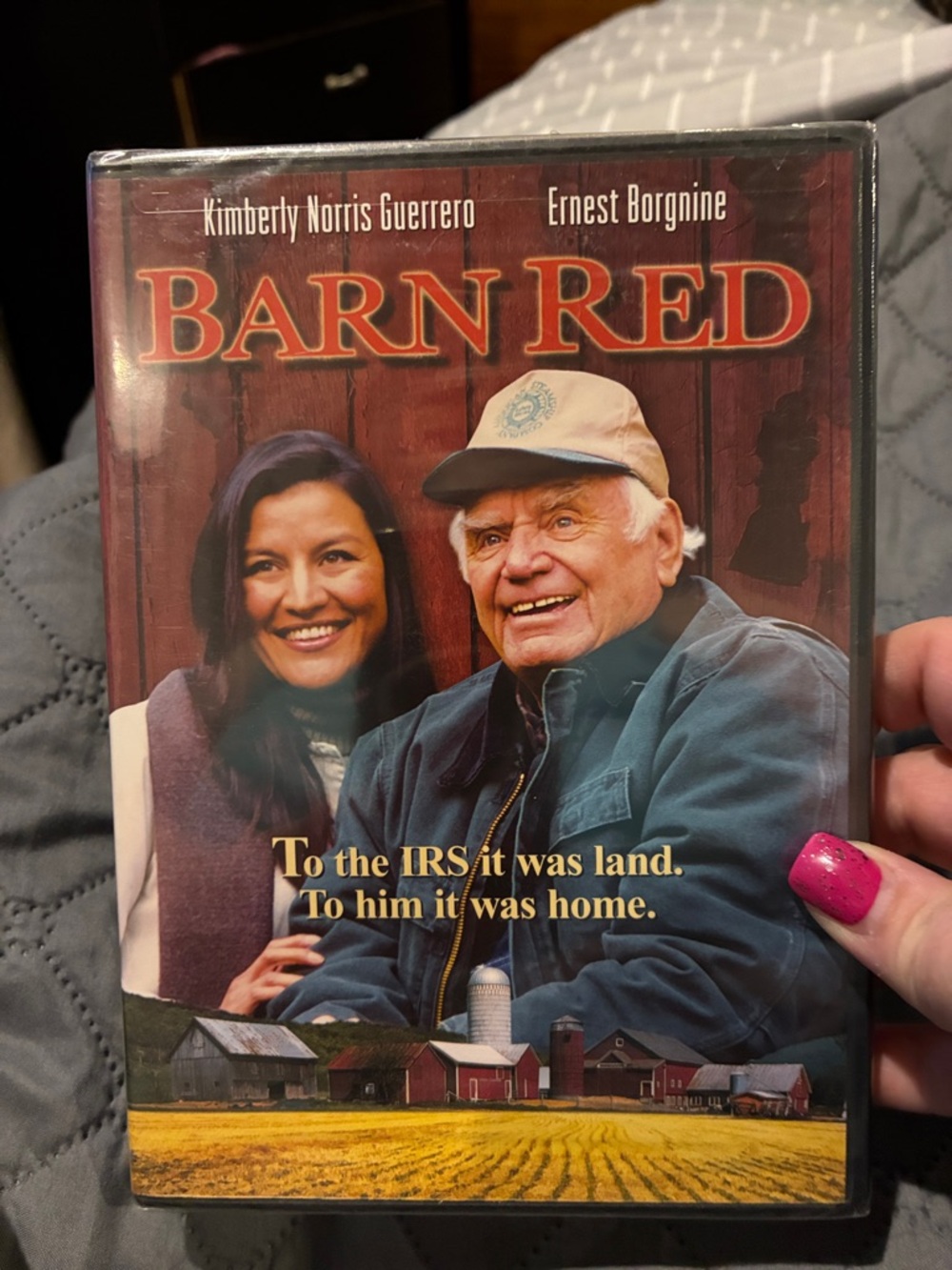 Barn Red (Red) DVD – Heartfelt Drama